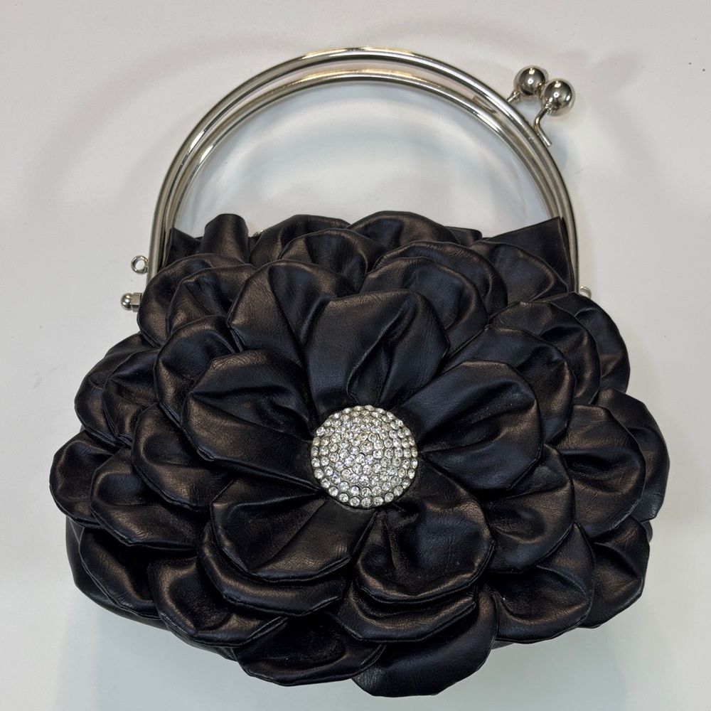 Elegant Black Floral Clutch